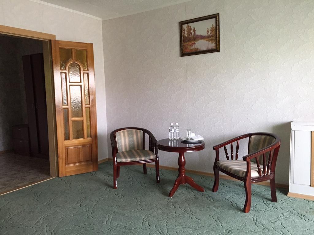 Hotel Zelenaya アクタウ 部屋 写真